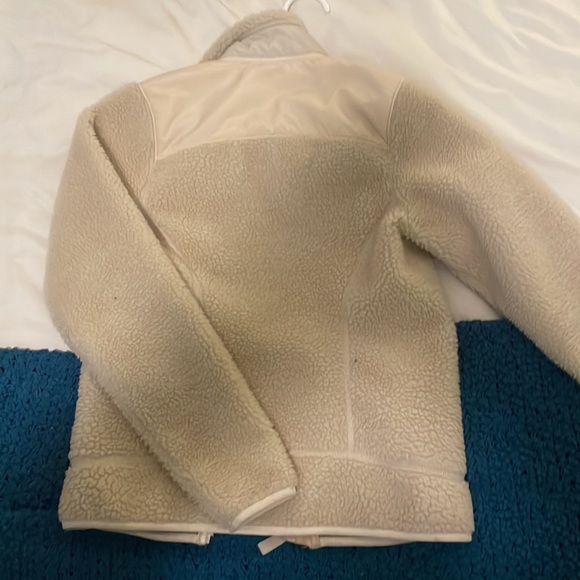 Patagonia Sherpa Jacket - Picture 3 of 3